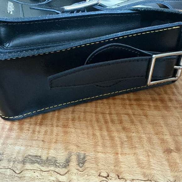 Dr. Martens Bag - Picture 7 of 9